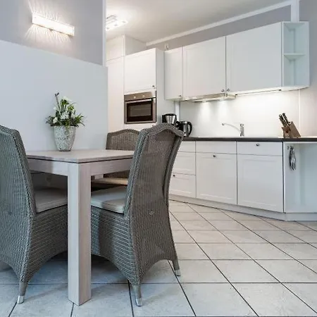 Villa-Anika-Wohnung-Meeresbrise-9881 * Kuehlungsborn